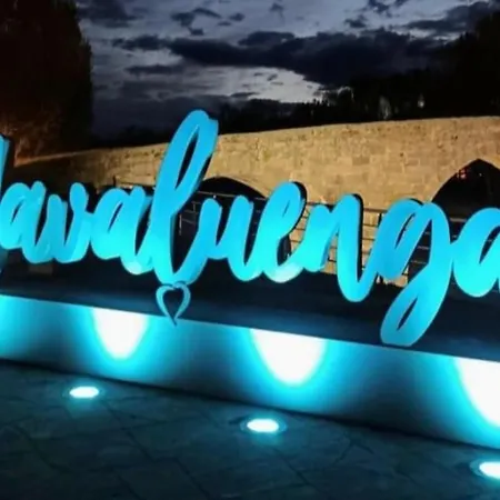 Casa De Las Viñas 1 Y 2 Navaluenga